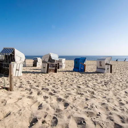 Отель Promenadenhotel Admiral Херингсдорф