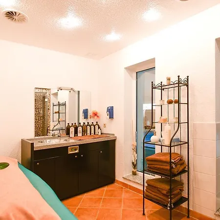 Promenadenhotel Admiral 4*