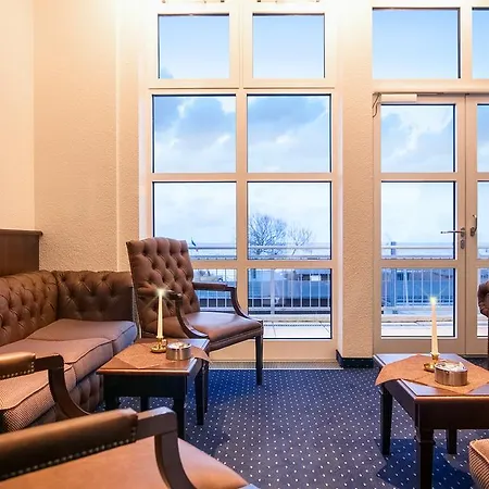 Promenadenhotel Admiral Hotel 4*