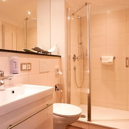 Promenadenhotel Admiral Херингсдорф