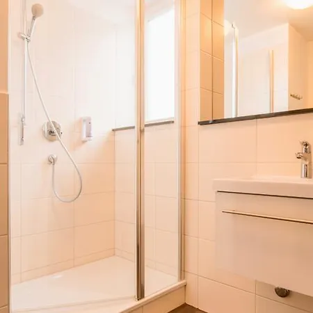 Promenadenhotel Admiral Hotel 4*