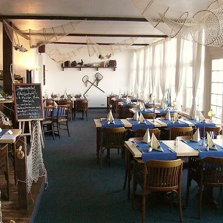 Promenadenhotel Admiral Отель