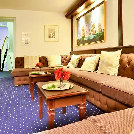 Отель Promenadenhotel Admiral