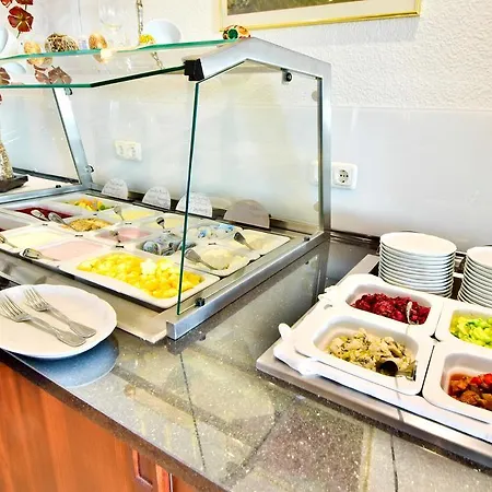 Отель Promenadenhotel Admiral Херингсдорф