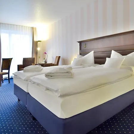 Promenadenhotel Admiral Hotel