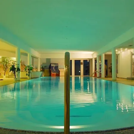 Promenadenhotel Admiral Отель