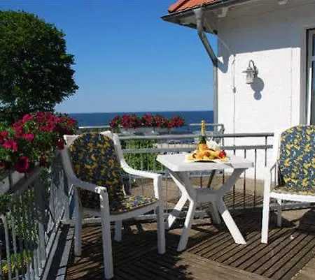 Promenadenhotel Admiral 4*