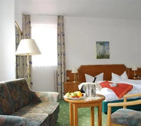 Отель Promenadenhotel Admiral 4*